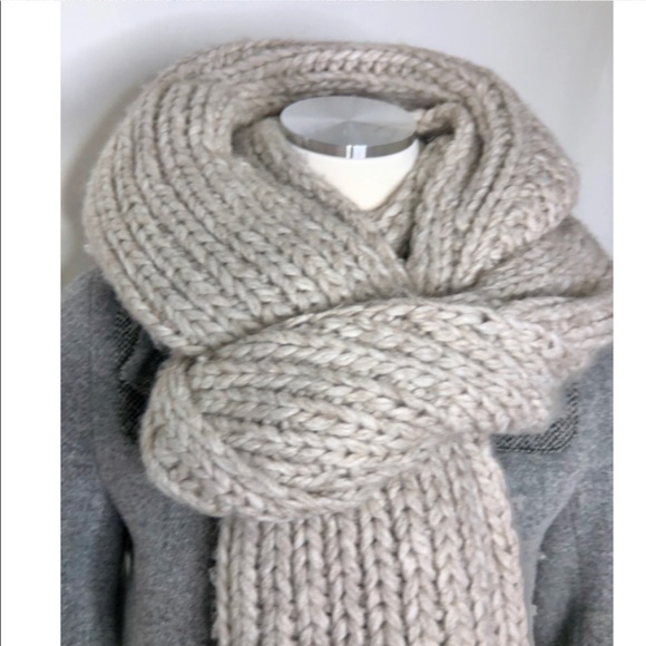 Rare‼️J. Crew Rare Oversized 100% Wool Warm Scarf - Picture 9 of 11
